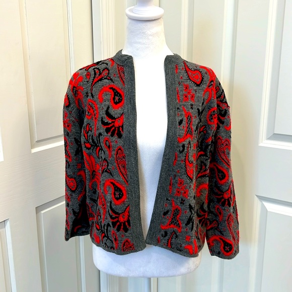 Sweaters - Vintage 70s paisley sweater, size XS/S.